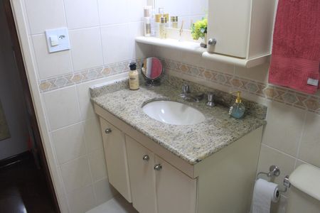 Apartamento à venda com 99m², 3 quartos e 1 vagaBanheiro da Suíte