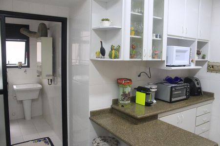 Apartamento à venda com 99m², 3 quartos e 1 vagaCozinha