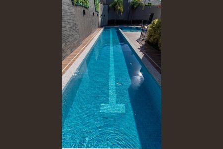 Apartamento à venda com 61m², 2 quartos e 1 vagaÁREA COMUM - PISCINA