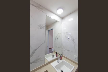 Apartamento à venda com 61m², 2 quartos e 1 vagaBANHEIRO DA SUITE 