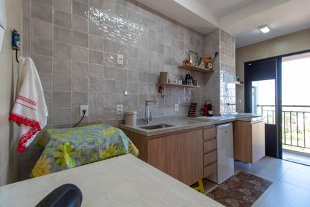 Apartamento à venda com 61m², 2 quartos e 1 vagaCOZINHA