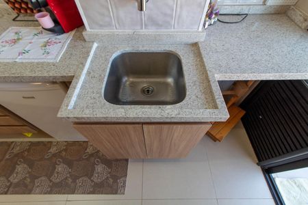 Apartamento à venda com 61m², 2 quartos e 1 vagaÁREA DE SERVIÇO
