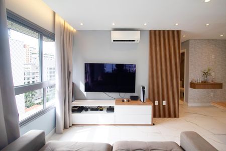 Apartamento à venda com 2 quartos, 71m² em Jardins, São Paulo