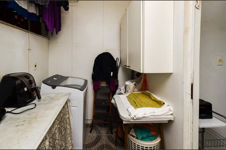 Apartamento à venda com 98m², 3 quartos e 1 vaga Apartamento à venda com 98m², 3 quartos e 1 vagaÁrea de Serviço