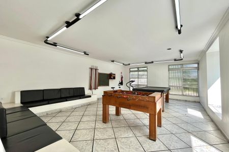 Apartamento à venda com 65m², 2 quartos e 1 vagaÁrea comum