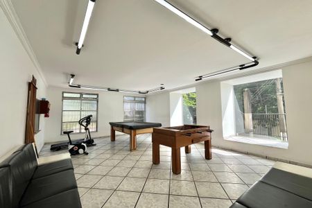 Apartamento à venda com 65m², 2 quartos e 1 vagaÁrea comum