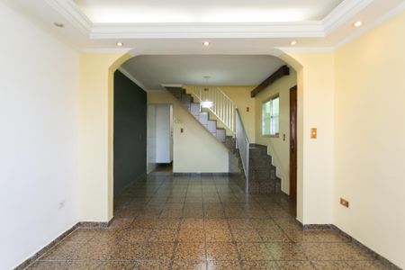 Sala de casa para alugar com 3 quartos, 148m² em Vila Carmosina, São Paulo