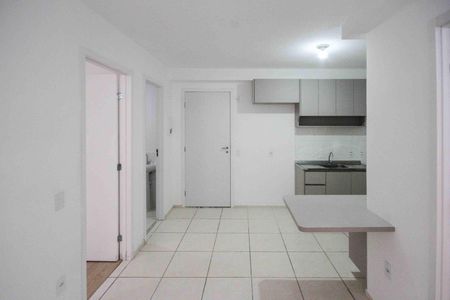 Sala de apartamento para alugar com 2 quartos, 35m² em Conjunto Habitacional Teotonio Vilela, São Paulo