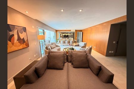 Apartamento à venda com 258m², 4 quartos e 4 vagas Apartamento à venda com 258m², 4 quartos e 4 vagasFoto 05