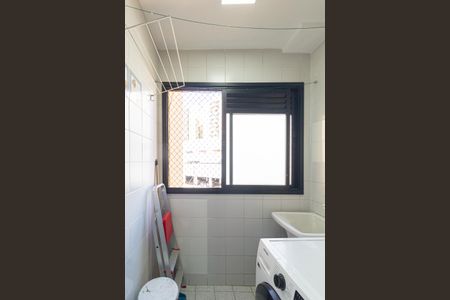 Apartamento à venda com 57m², 2 quartos e 1 vagaCozinha e área de serviço