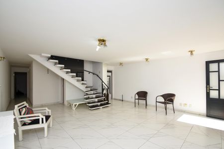 Casa à venda com 202m², 3 quartos e 1 vagaSala 
