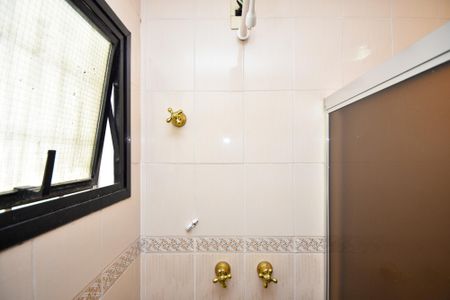Casa à venda com 202m², 3 quartos e 1 vagabanheiro corredor