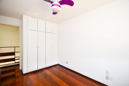 Casa à venda com 202m², 3 quartos e 1 vagaquarto 1