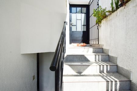 Casa à venda com 202m², 3 quartos e 1 vagaentrada casa e acesso a garagem