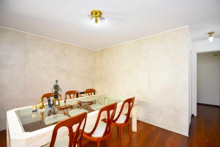 Casa à venda com 202m², 3 quartos e 1 vagaquarto 3