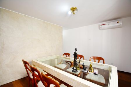 Casa à venda com 202m², 3 quartos e 1 vagaquarto 3