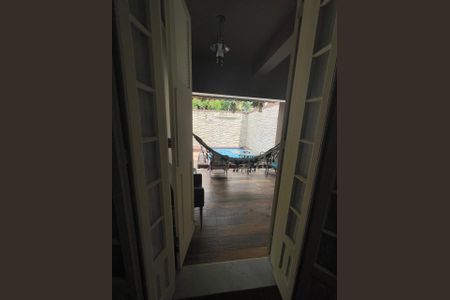 Sala de casa à venda com 3 quartos, 211m² em Laranjeiras, Rio de Janeiro