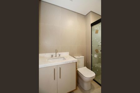 Apartamento para alugar com 73m², 2 quartos e 2 vagas Apartamento para alugar com 73m², 2 quartos e 2 vagasBanheiro da Suíte