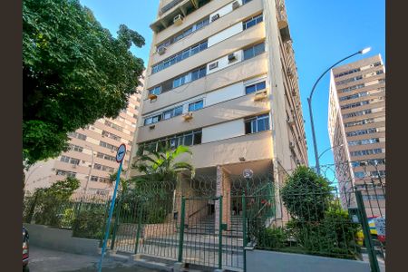 Apartamento para alugar com 80m², 3 quartos e 1 vagaFachada e portaria