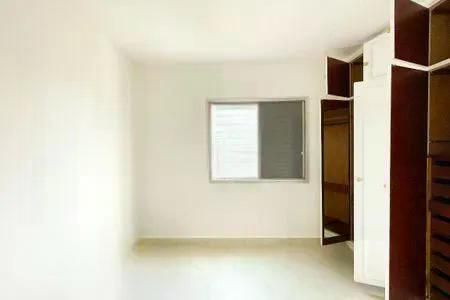 Apartamento à venda com 72m², 2 quartos e 2 vagas