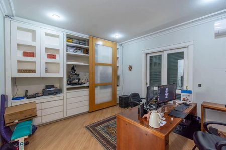 Casa à venda com 740m², 4 quartos e 8 vagas