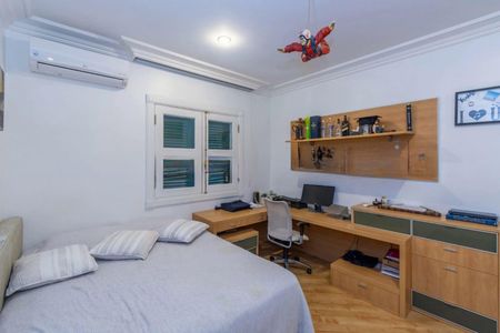 Casa à venda com 740m², 4 quartos e 8 vagas