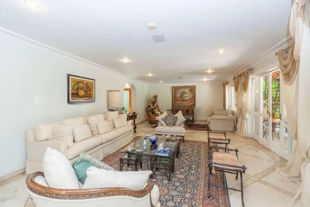 Casa à venda com 4 quartos, 740m² em Residencial Tambore, Barueri