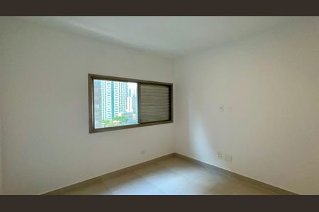 Apartamento à venda com 103m², 3 quartos e 1 vagaQuarto 2
