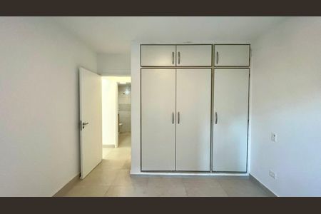 Apartamento à venda com 103m², 3 quartos e 1 vagaQuarto 2