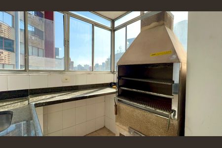 Apartamento à venda com 103m², 3 quartos e 1 vagaChurrasqueira
