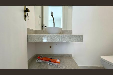 Apartamento à venda com 103m², 3 quartos e 1 vagaLavabo