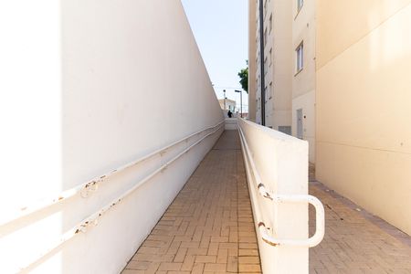 Apartamento à venda com 33m², 2 quartos e sem vaga Apartamento à venda com 33m², 2 quartos e sem vagaRampa de Acesso