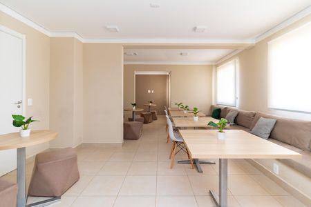 Apartamento à venda com 33m², 2 quartos e sem vaga Apartamento à venda com 33m², 2 quartos e sem vagaÁrea comum - Salão de festas