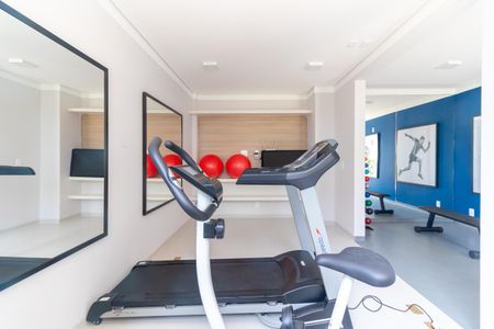 Apartamento à venda com 33m², 2 quartos e sem vaga Apartamento à venda com 33m², 2 quartos e sem vagaÁrea comum - Academia