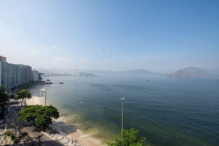 Apartamento à venda com 207m², 4 quartos e 1 vaga