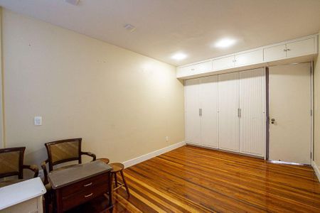 Apartamento à venda com 4 quartos, 207m² em Ingá, Niterói
