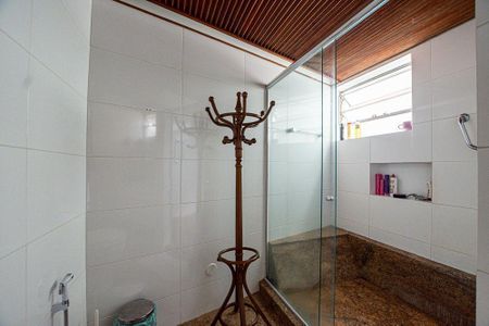 Apartamento à venda com 207m², 4 quartos e 1 vaga
