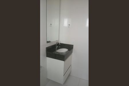 Apartamento para alugar com 63m², 2 quartos e 1 vaga Apartamento para alugar com 63m², 2 quartos e 1 vagaBanheiro
