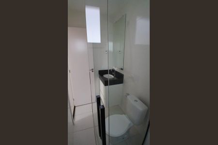 Apartamento para alugar com 63m², 2 quartos e 1 vaga Apartamento para alugar com 63m², 2 quartos e 1 vagaBanheiro