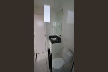 Apartamento para alugar com 63m², 2 quartos e 1 vaga Apartamento para alugar com 63m², 2 quartos e 1 vagaBanheiro