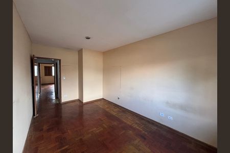 Casa para alugar com 150m², 2 quartos e 1 vaga Casa para alugar com 150m², 2 quartos e 1 vagaQuarto 1