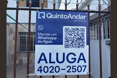 Casa para alugar com 150m², 2 quartos e 1 vaga Casa para alugar com 150m², 2 quartos e 1 vagaFachada