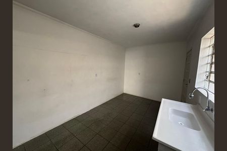 Cozinha de casa para alugar com 2 quartos, 150m² em Parque Edu Chaves, São Paulo