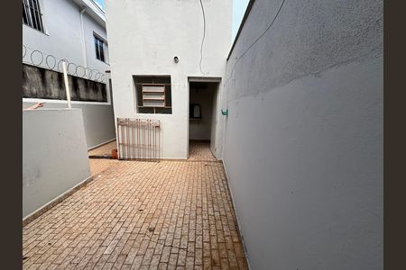 Casa para alugar com 150m², 2 quartos e 1 vaga Casa para alugar com 150m², 2 quartos e 1 vagaQuintal