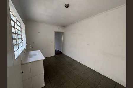 Casa para alugar com 150m², 2 quartos e 1 vaga Casa para alugar com 150m², 2 quartos e 1 vagaCozinha