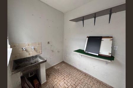 Casa para alugar com 150m², 2 quartos e 1 vaga Casa para alugar com 150m², 2 quartos e 1 vagaÁrea de Serviço