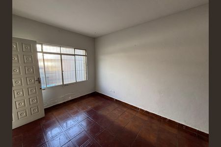 Sala de casa para alugar com 2 quartos, 150m² em Parque Edu Chaves, São Paulo