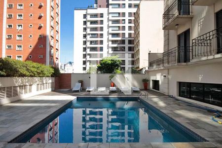 Apartamento para alugar com 110m², 3 quartos e 1 vaga Apartamento para alugar com 110m², 3 quartos e 1 vagaÁrea comum - Piscina