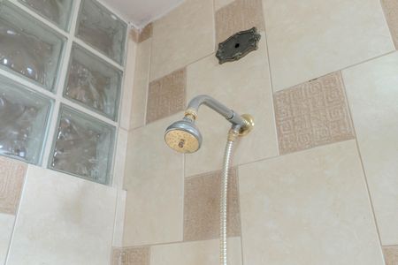 Apartamento para alugar com 110m², 3 quartos e 1 vaga Apartamento para alugar com 110m², 3 quartos e 1 vagaBanheiro da Suíte 1
