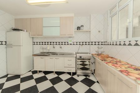 Apartamento para alugar com 110m², 3 quartos e 1 vaga Apartamento para alugar com 110m², 3 quartos e 1 vagaCozinha